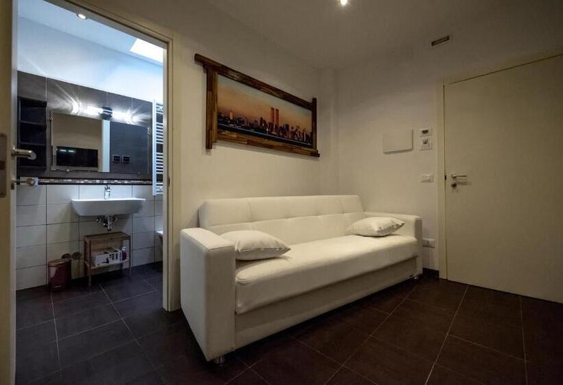 הוסטל Venice Guest House B&b