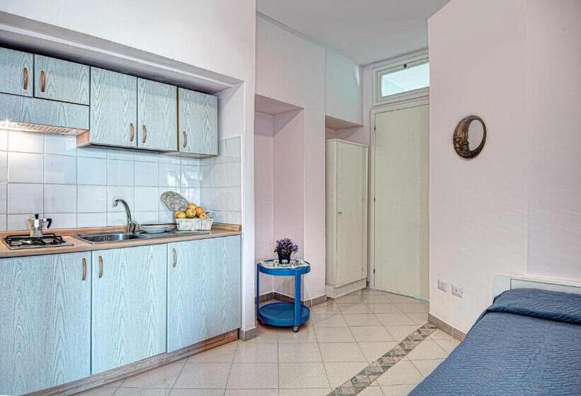 Belmare Residence On The Beach