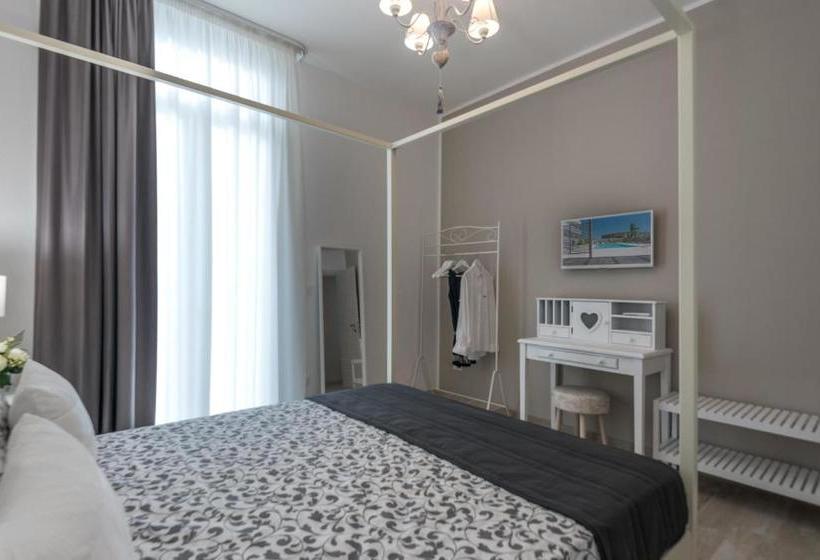 Calura Residence