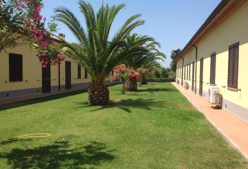 Отель Agriturismo Il Tripesce