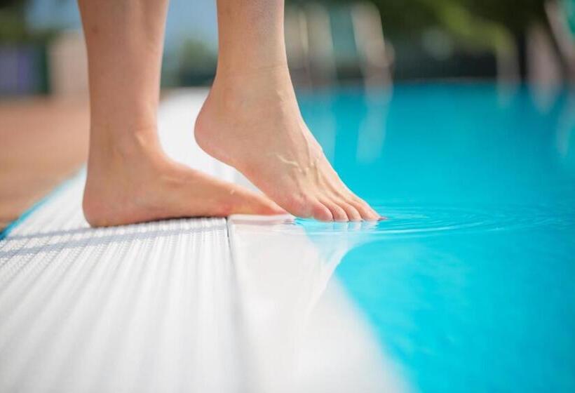 ホテル Agriturismo La Pertica