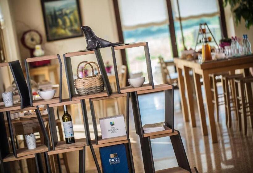 ホテル Agriturismo La Pertica