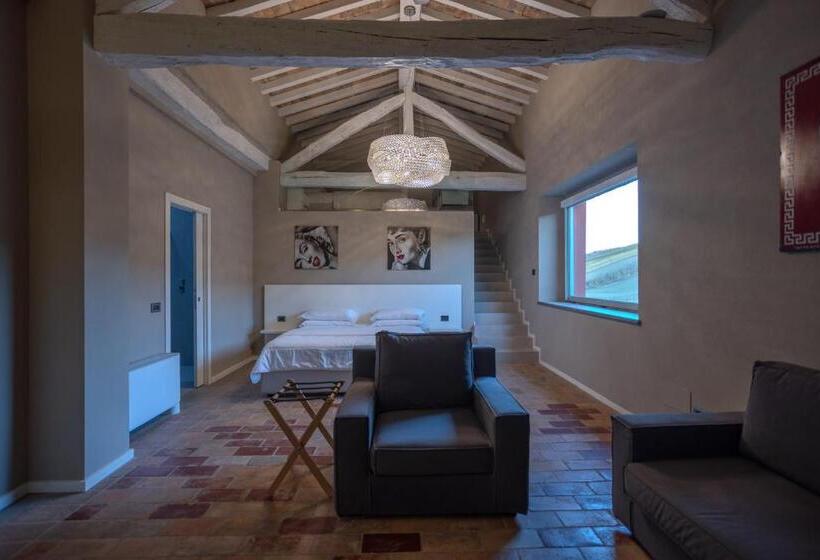 בית מלון כפרי Agriturismo La Ratta