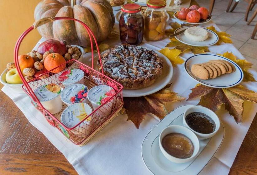 בית מלון כפרי Cadgal   Tenuta Valdivilla