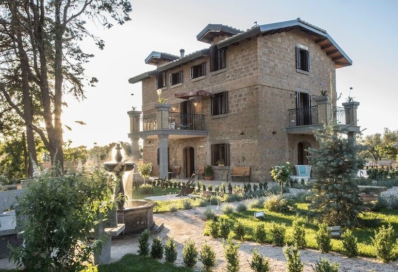 בית מלון כפרי Traldi Resort