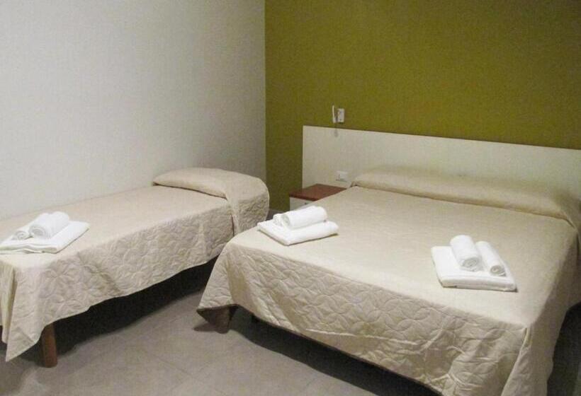 پانسیون A Due Passi Dal Mare