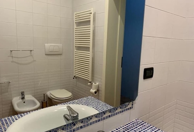 Pensjonat A Due Passi Dal Ponte