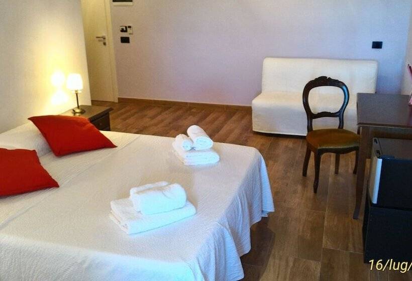 بنسيون Antico Casale Caroli