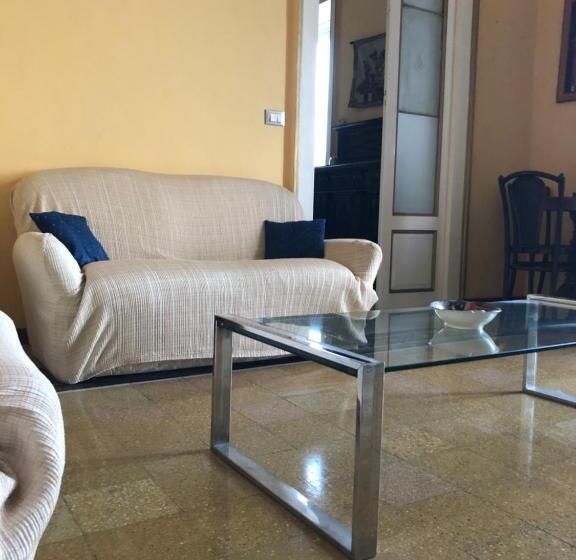 ペンション B&b Rosita