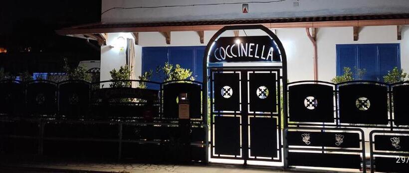 بنسيون Coccinella