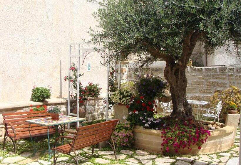 پانسیون Guest House Al Gattopardo