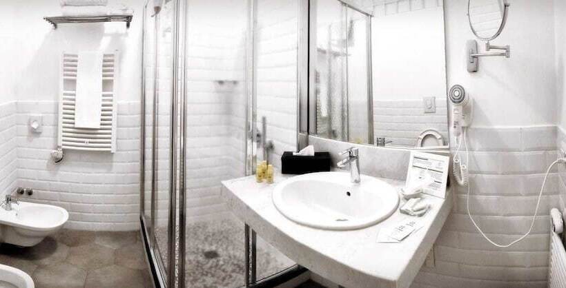 بنسيون Ravida Suites