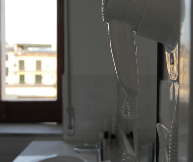 بنسيون Ravida Suites