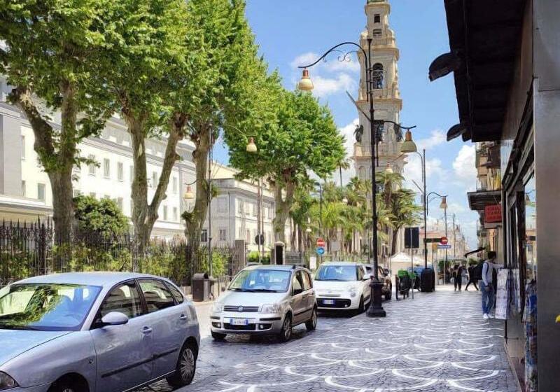 بنسيون Ravida Suites