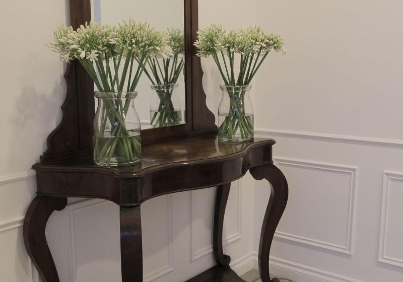 بنسيون Ravida Suites