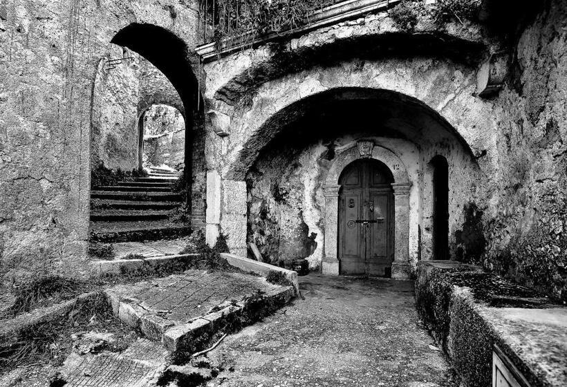 Residenza Vallefiorita