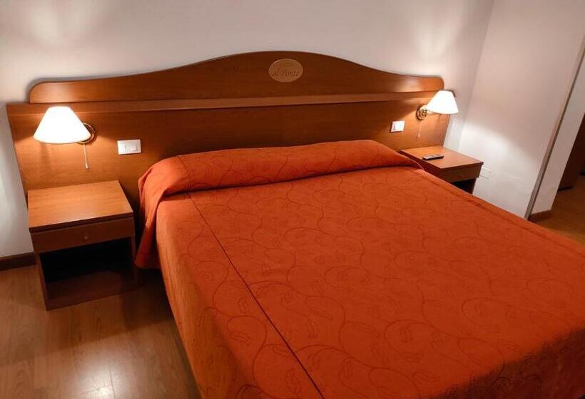 فندق صغير Alloggio Al Ponte
