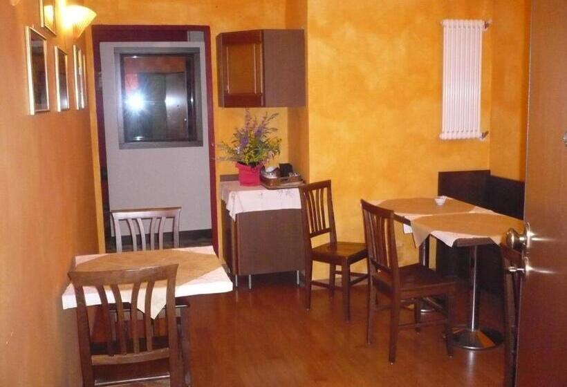 فندق صغير Alloggio Al Ponte