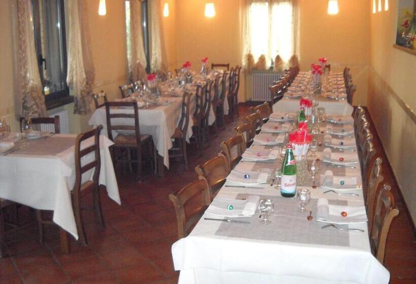 호스텔 Locanda Contrada Dei Fattori