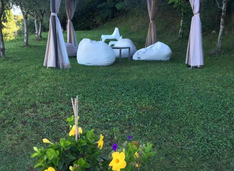 ホテル Agriturismo Casa Aurora