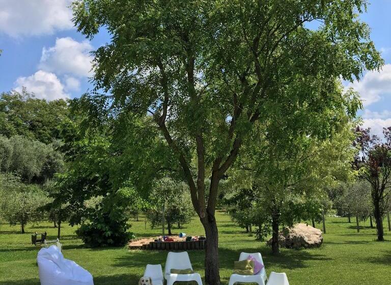 ホテル Agriturismo Casa Aurora