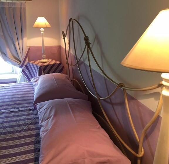 ホテル Agriturismo Casa Aurora