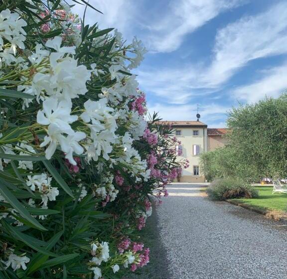 ホテル Agriturismo Casa Aurora