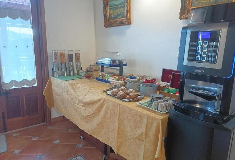 ホテル Agriturismo Le Campanelle   Sicilia   Cefalù