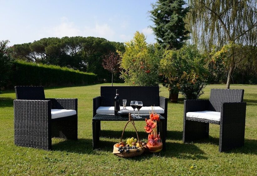 Отель Boschetto Del Lago