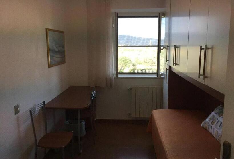 هتل Casale Gli Ulivi