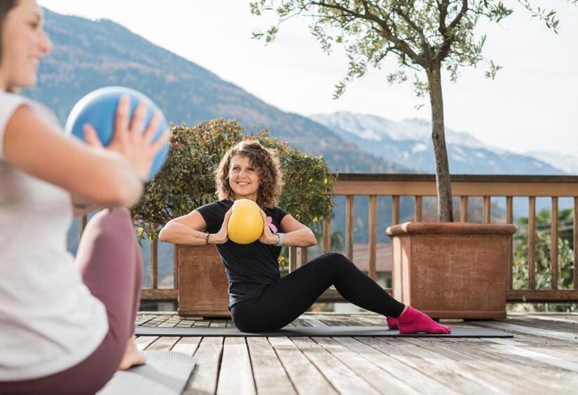 Paloria Apartments & Sport