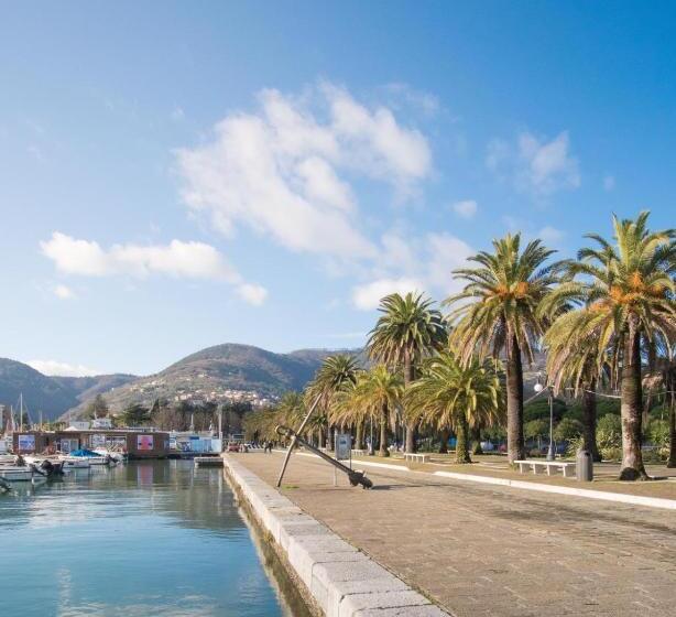 پانسیون Affittacamere Il Portico