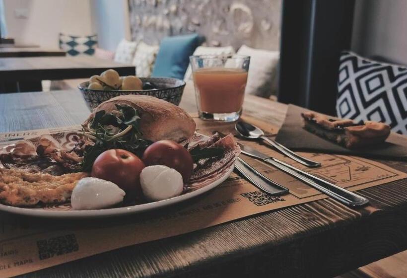 膳宿费 Bardoliners