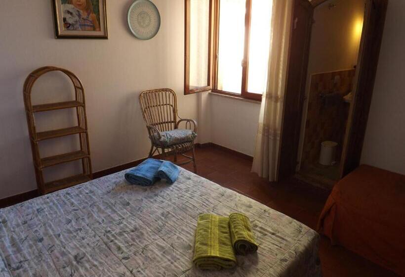 פנסיון Cala Gonone Cozy House Sea View