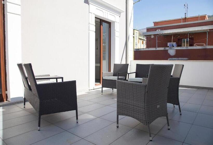 ペンション La Chambre