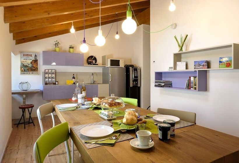 پانسیون Le Stanze Del Trenino Rosso