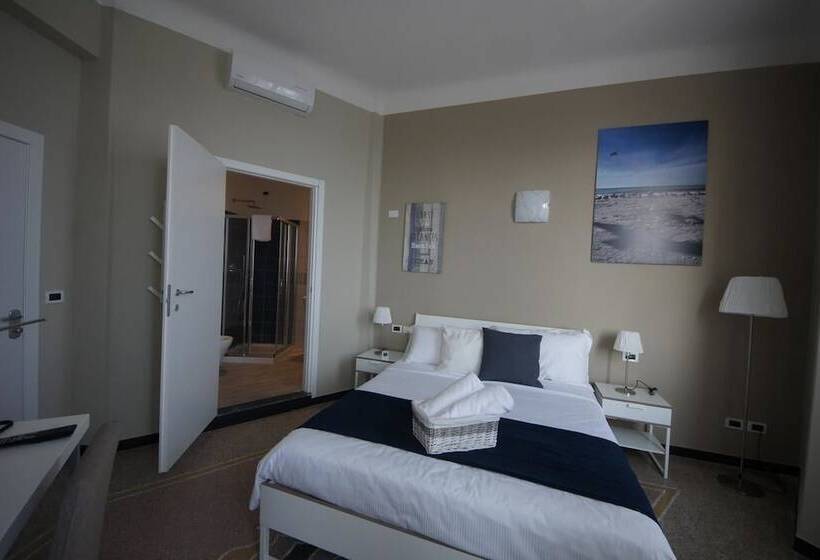 膳宿费 Luna Rooms