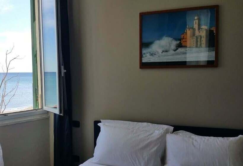 膳宿费 Luna Rooms