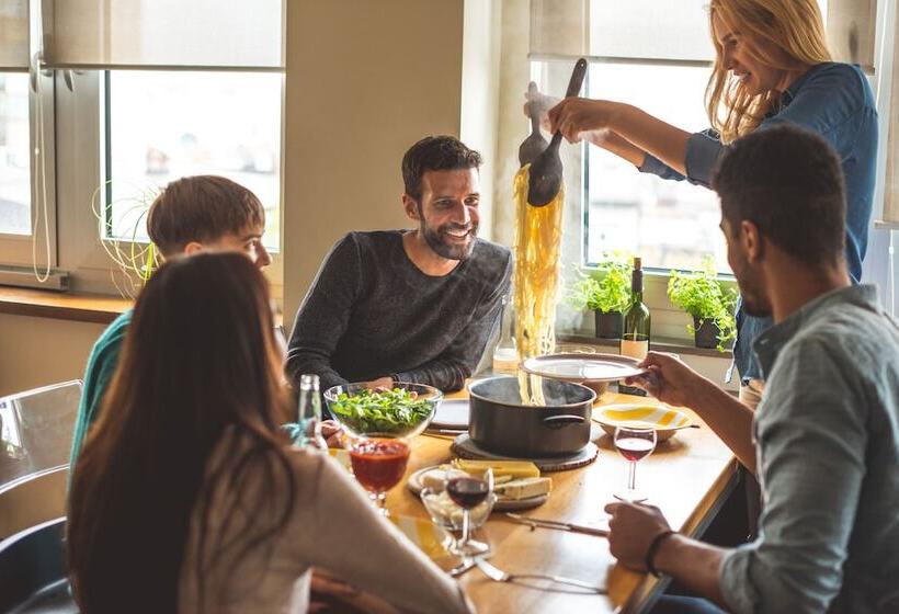 膳宿费 Spacebility City   Self Check In