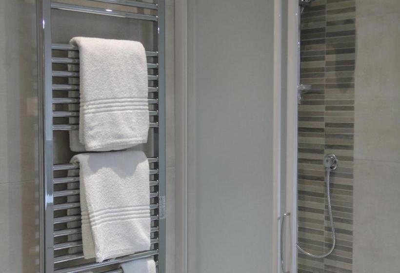 膳宿费 The Flat 233