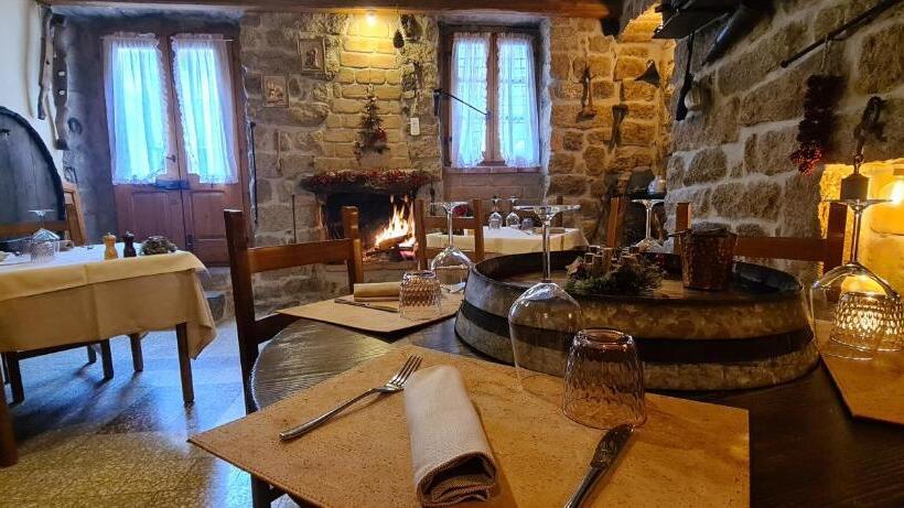 הוסטל Al Vecchio Corso B&b