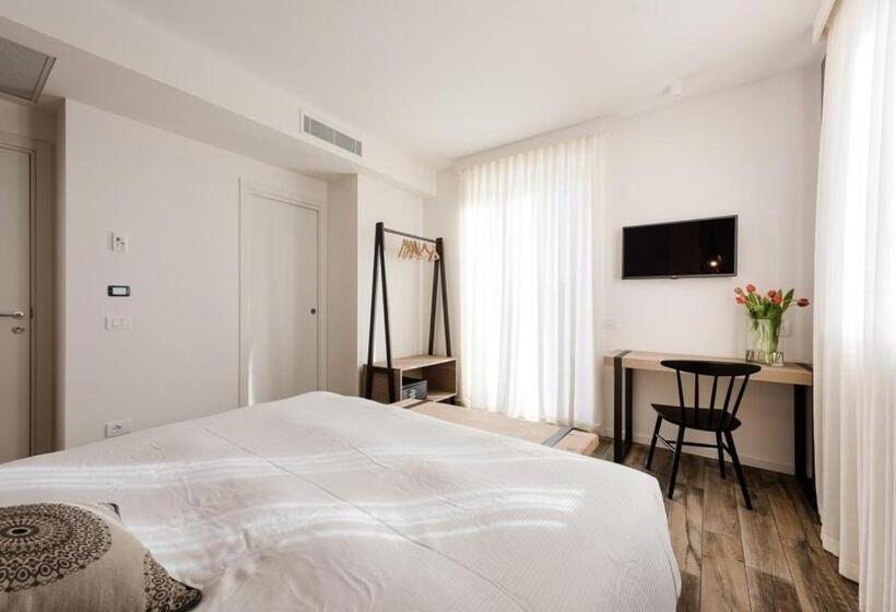 ユースホステル Locanda La Cross Adults Only