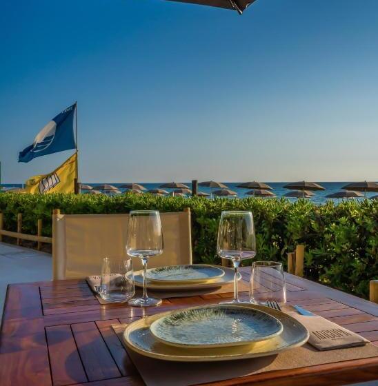 Ancora Resort
