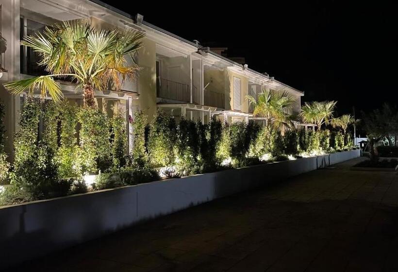 Ancora Resort