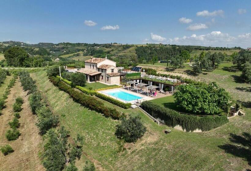 בית מלון כפרי Agrirelais Collelago