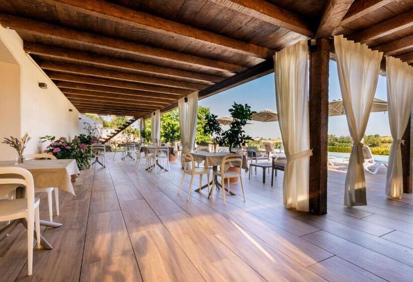 هتل Agrirelais Collelago