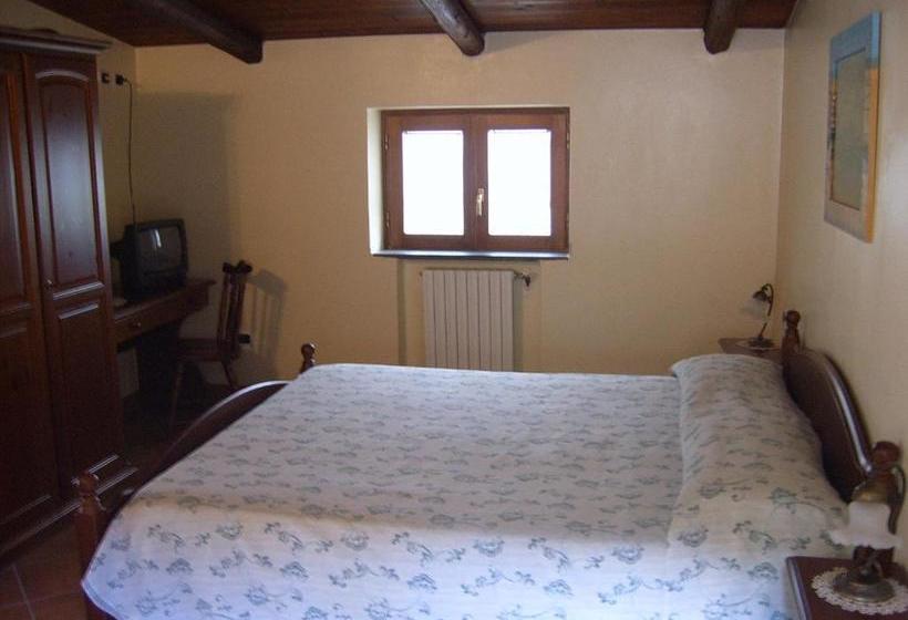 בית מלון כפרי Agriturismo La Grotta