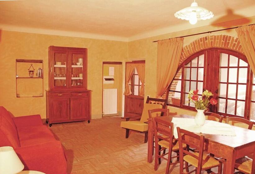 فندق Agriturismo La Torre