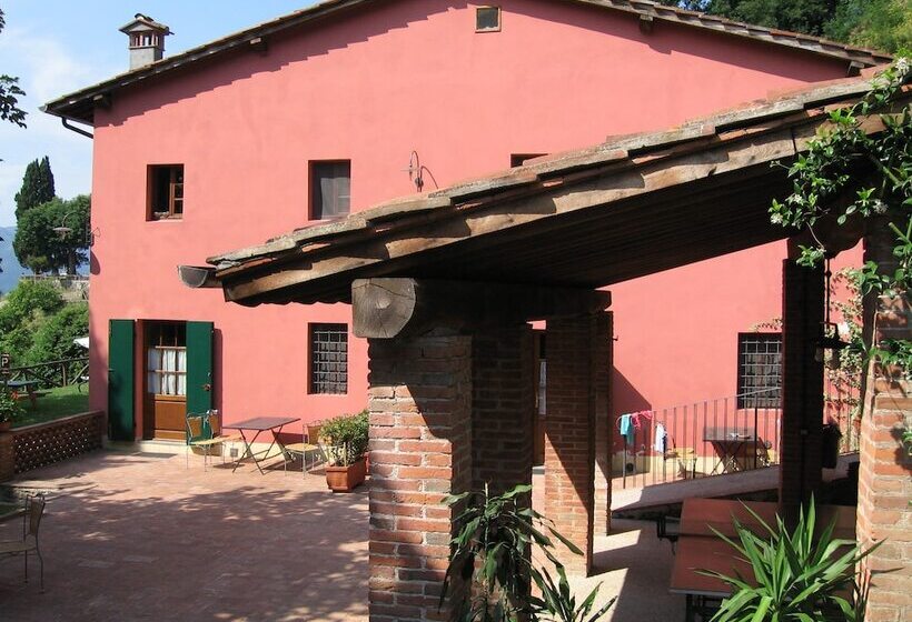 فندق Agriturismo La Torre