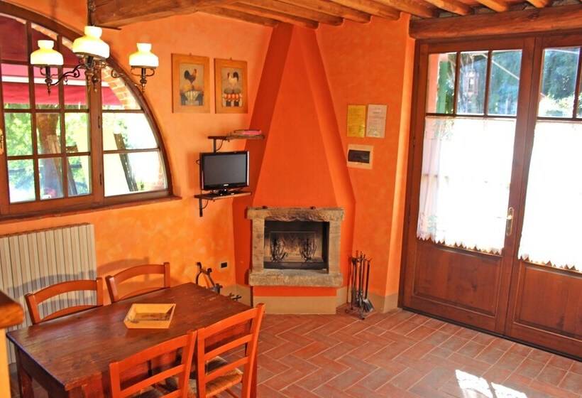 فندق Agriturismo La Torre